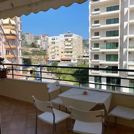 Sentris Spacious Seaside With Balcony & Parking Apartment