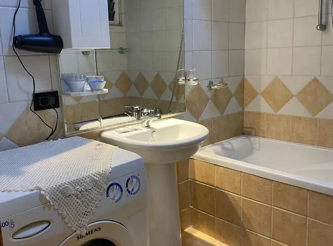 Apartment Sentris Spacious Seaside With Balcony & Parking
